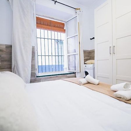 Apartamento En El Barrio De San Lorenzo, Junto A La Basilica Del Gran Poder إشبيلية المظهر الخارجي الصورة