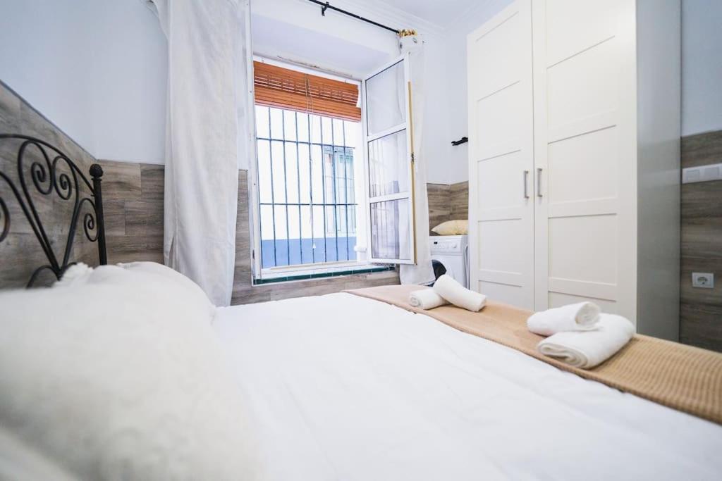 Apartamento En El Barrio De San Lorenzo, Junto A La Basilica Del Gran Poder إشبيلية المظهر الخارجي الصورة