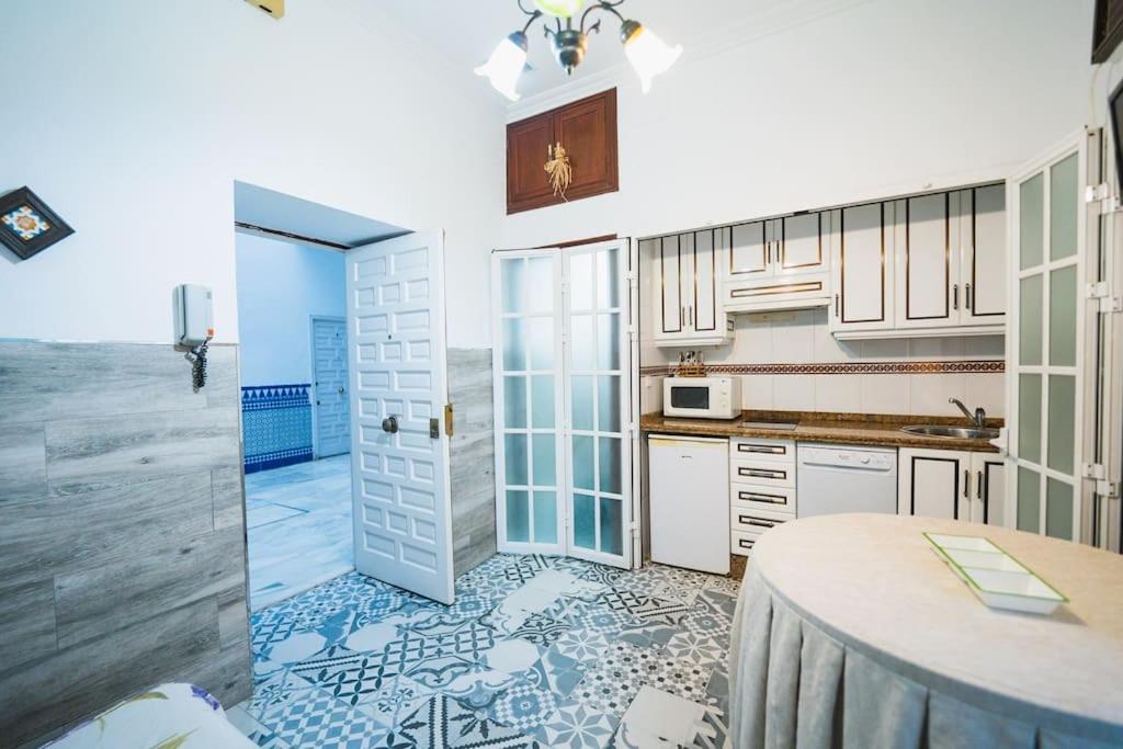 Apartamento En El Barrio De San Lorenzo, Junto A La Basilica Del Gran Poder إشبيلية المظهر الخارجي الصورة